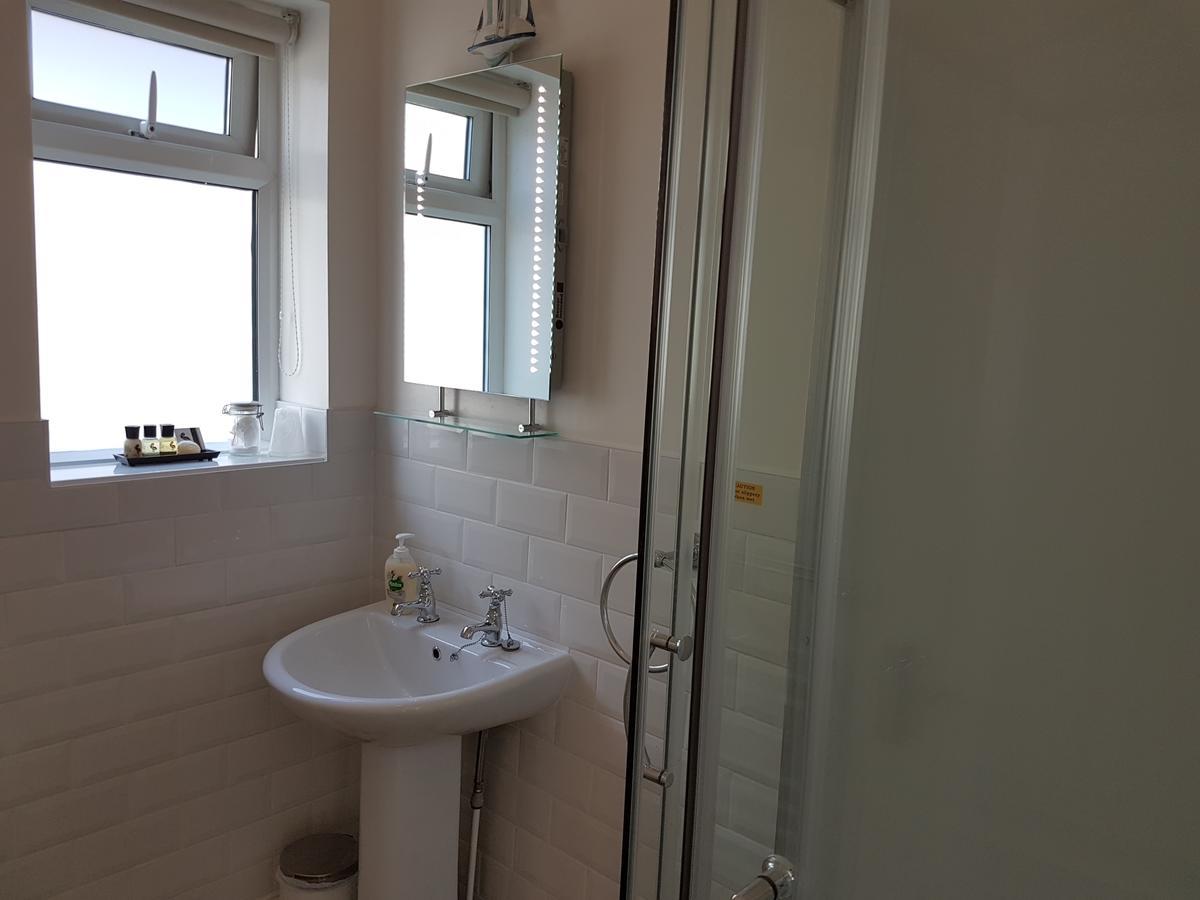 Beach Lodge Bournemouth Kültér fotó